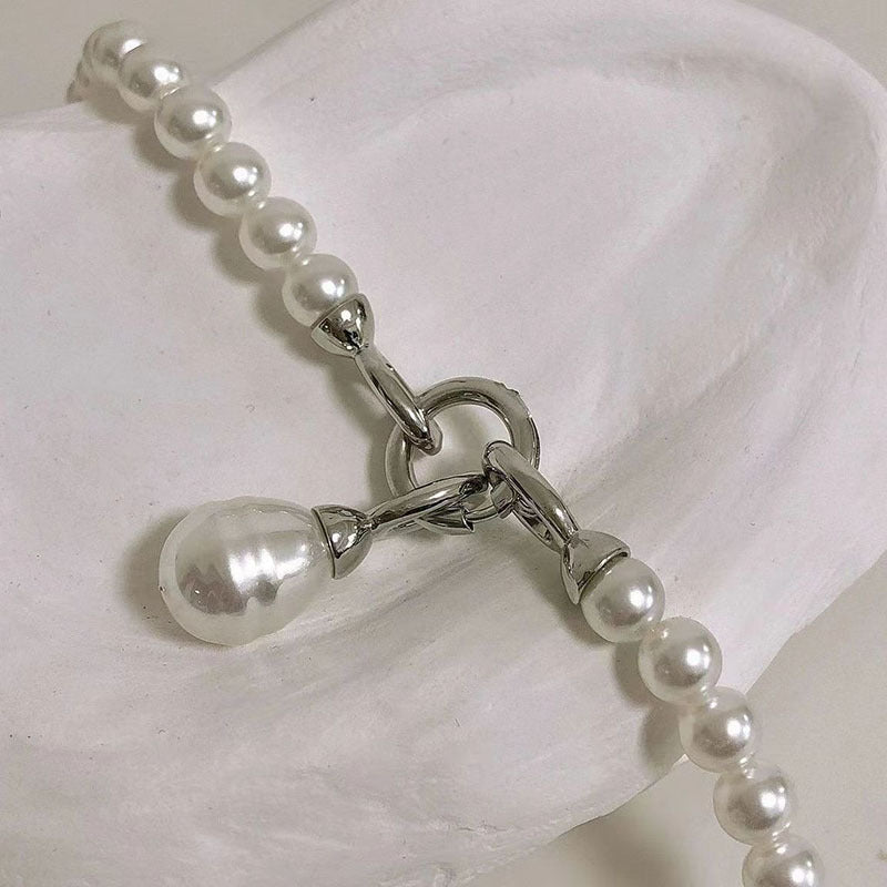 Elegante perlenverzierte Tasche Gurt Brehn