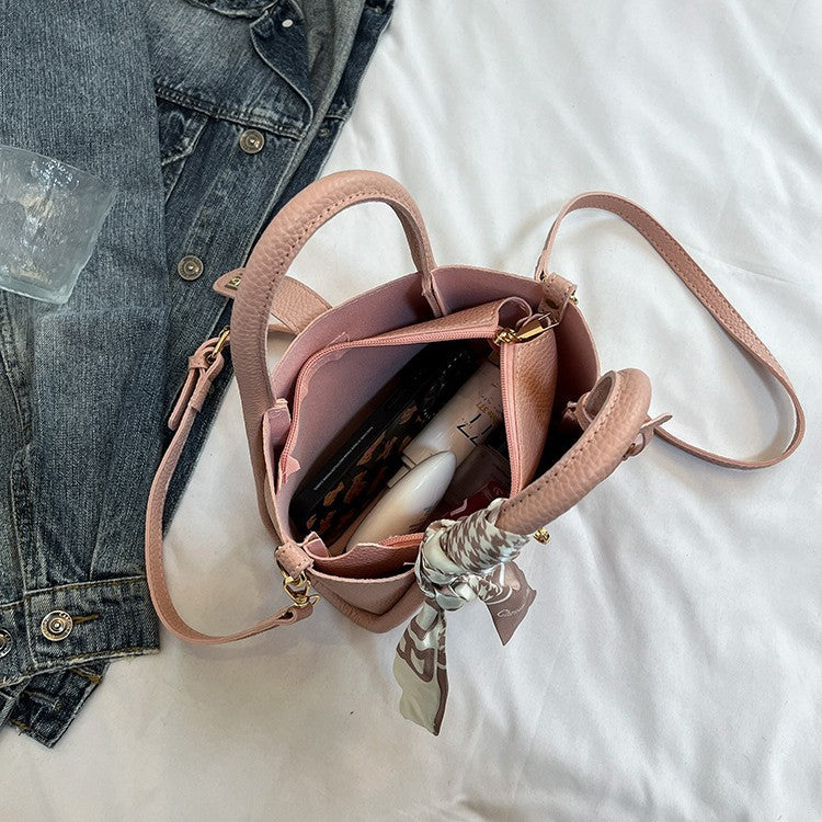 Texturierte Leder Mini Handtasche