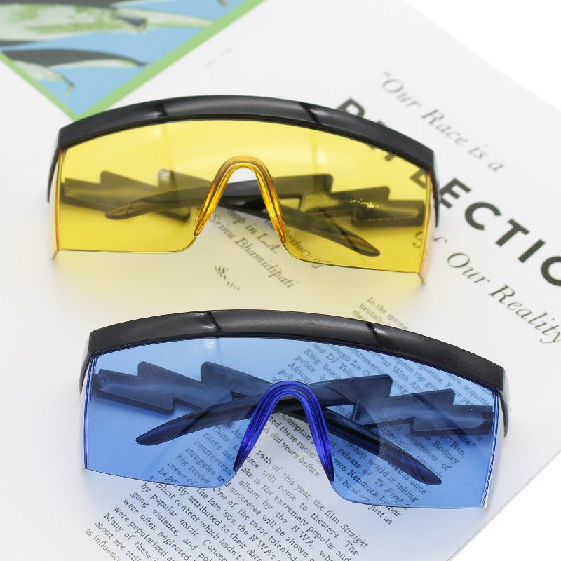 Damen Sicherheitsbrille im modernen Design Brehn