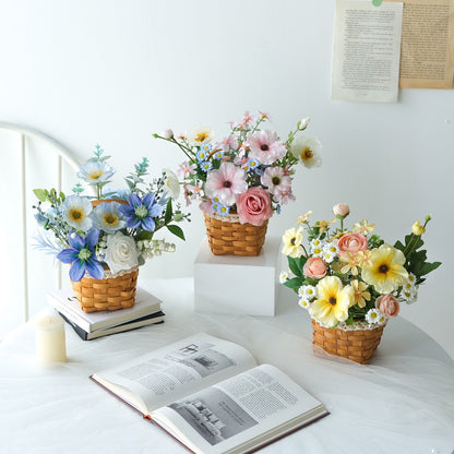 Elegante künstliche Blumenanordnung