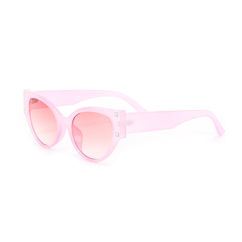 Damen trendige Cat-Eye Sonnenbrille mit glamourösen Akzenten Brehn
