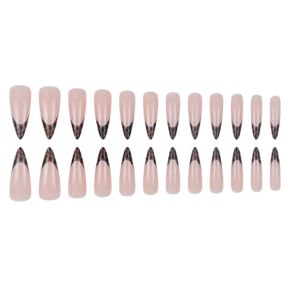 Künstlerische Stiletto Nagelkunst Brehn
