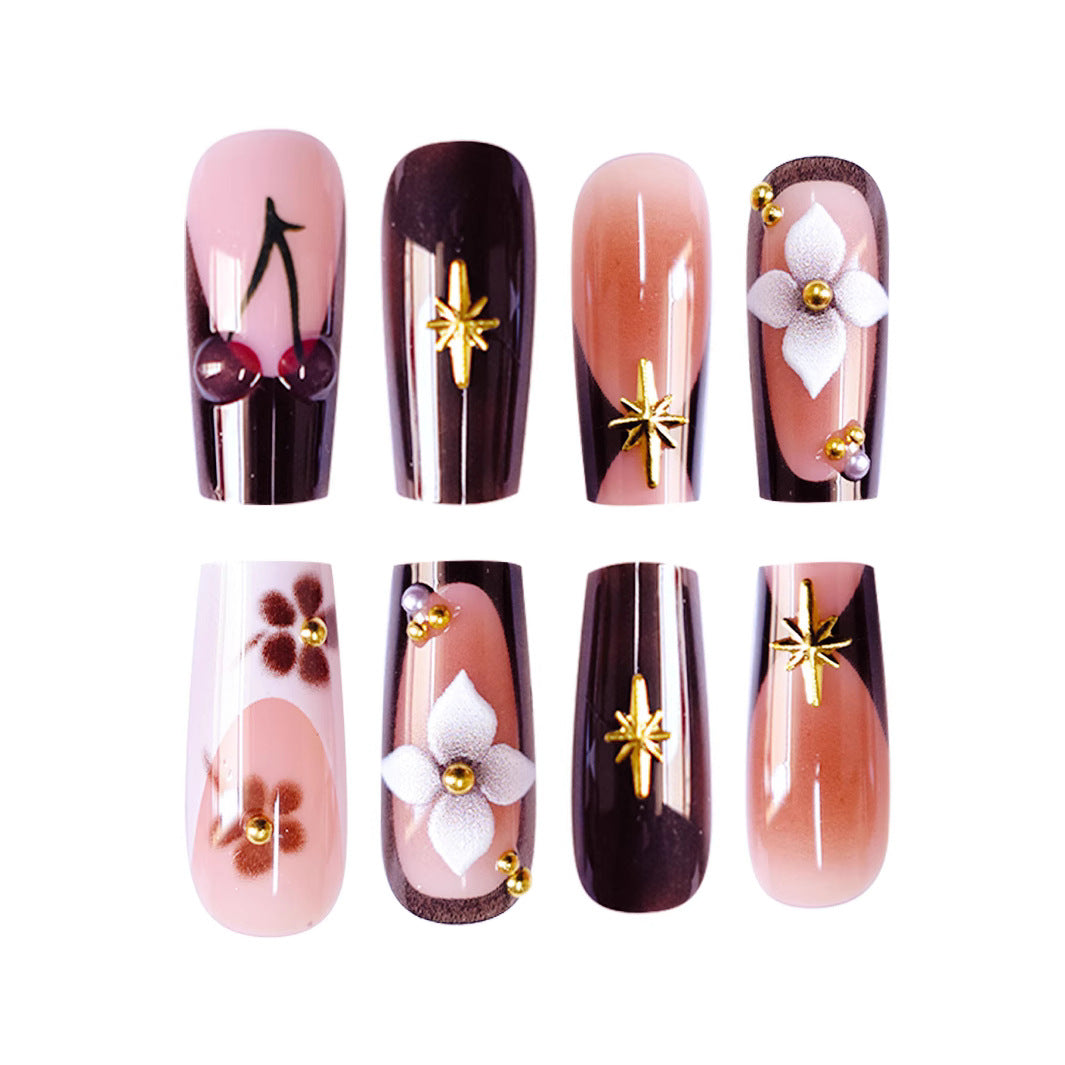 Künstlerische Acryl-Nagelverlängerungen Brehn
