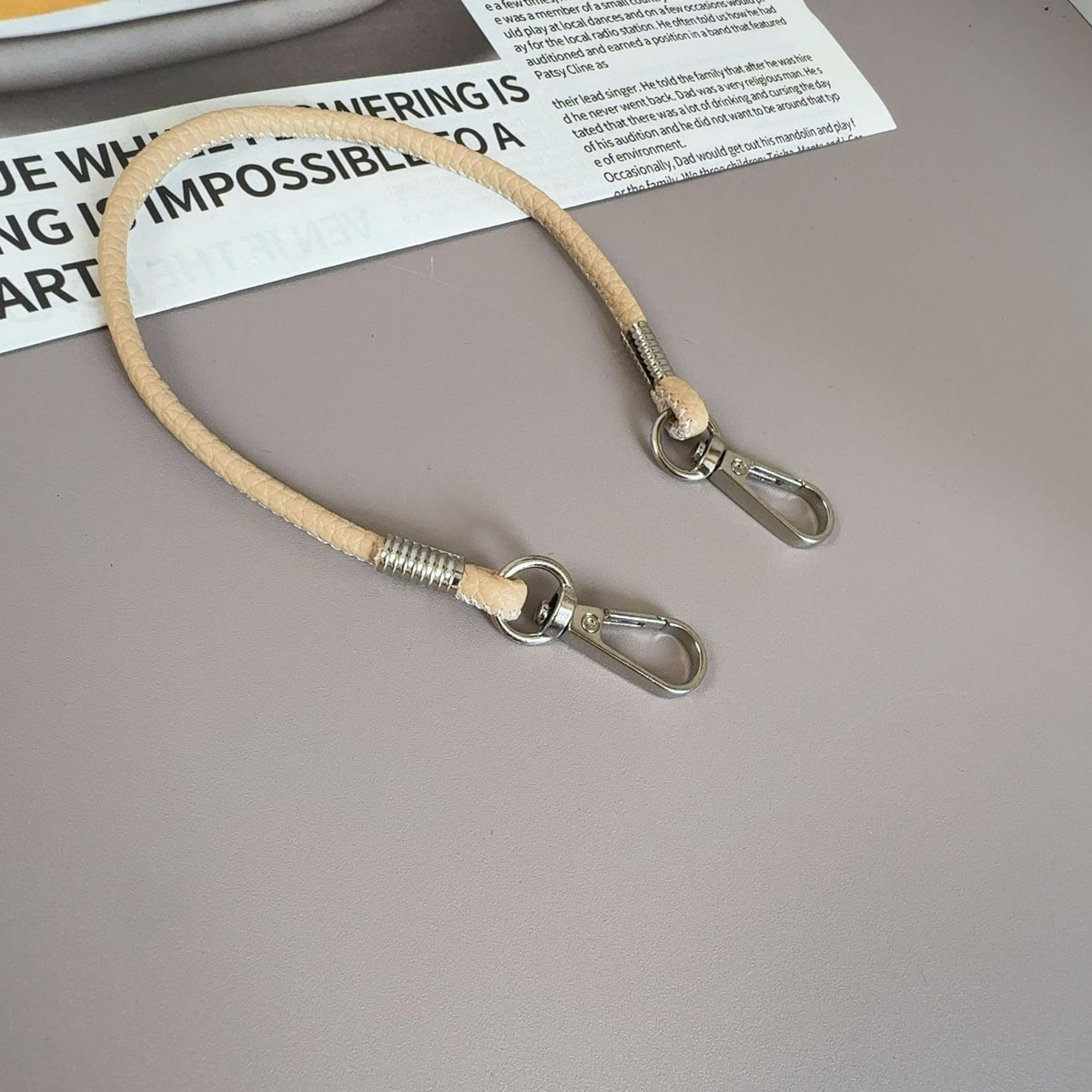 Haltbarer Clip-On-Umhängeband Brehn