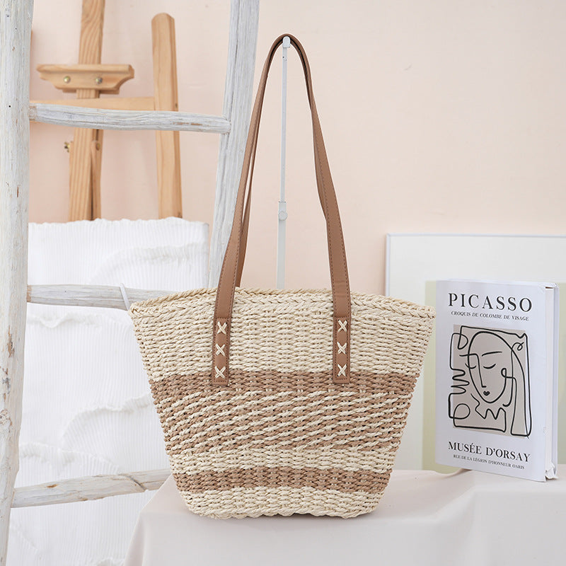 Handgewebte Strandtasche mit Ledergriffen Brehn