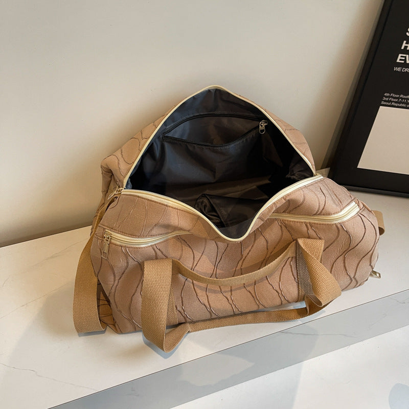 Sportliche Reisetasche mit Stilvollem Wellenmuster Brehn