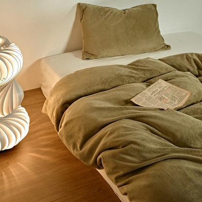 Plüsch-Bettwäsche-Set mit Samtoberfläche und thermoregulierender Füllung