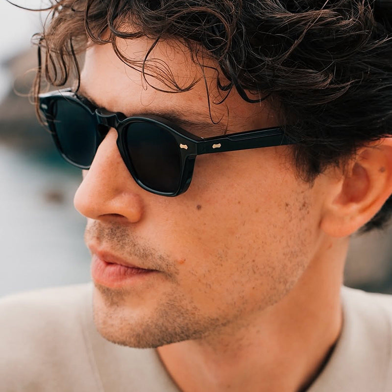 Damen geometrische Sonnenbrille mit schützendem UV-Filter und zeitgemäßem Design Brehn