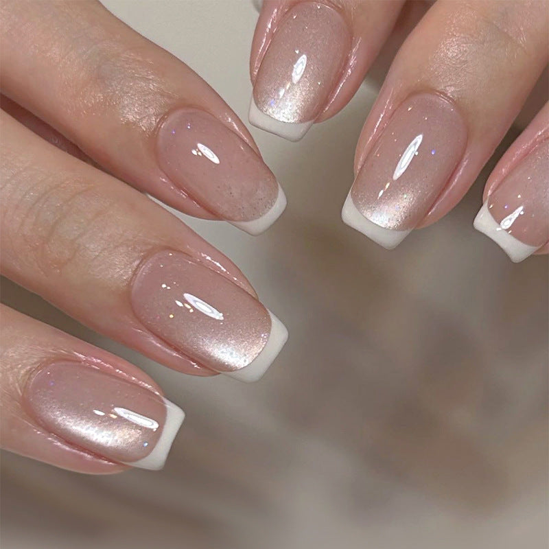Glänzende Französische Spitze Gel Nagelverlängerungen Brehn