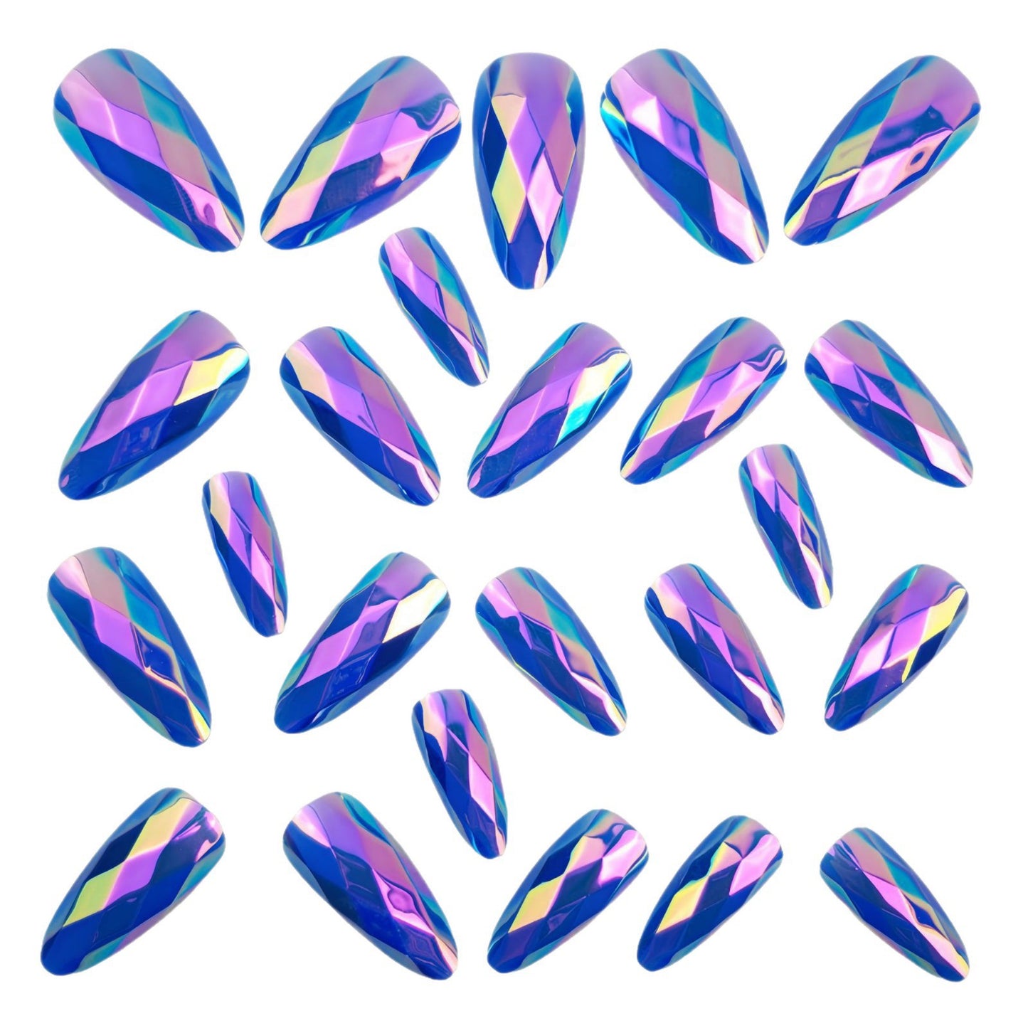 Kunstnägel mit facettiertem Design Brehn