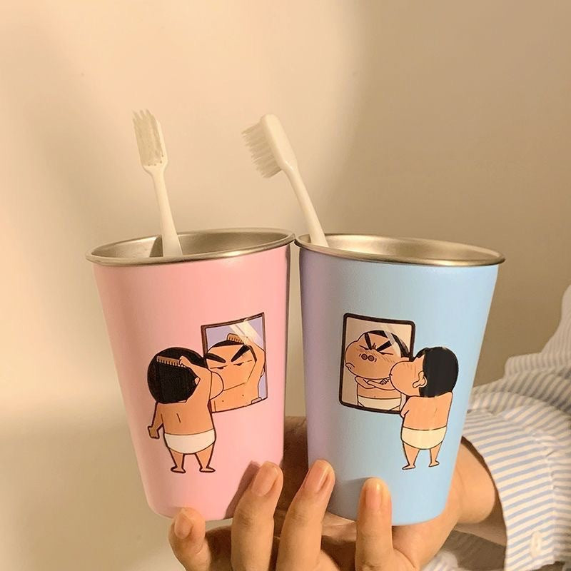 Lustiger Trinkbecher mit Humorvollem Illustrationsdesign Brehn