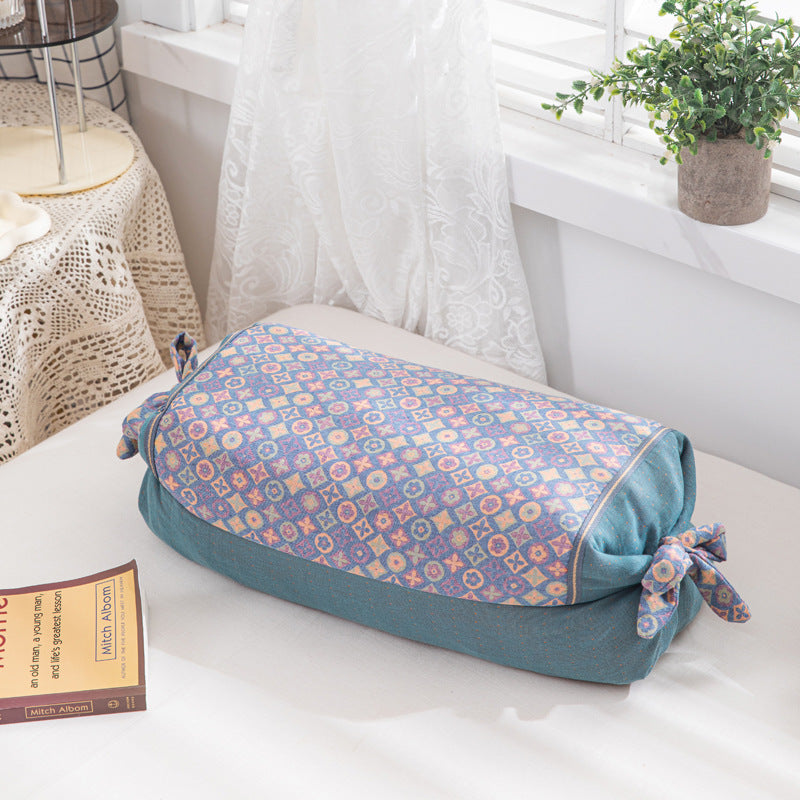 Damen Dekorative Nackenrolle mit floralem Muster Brehn