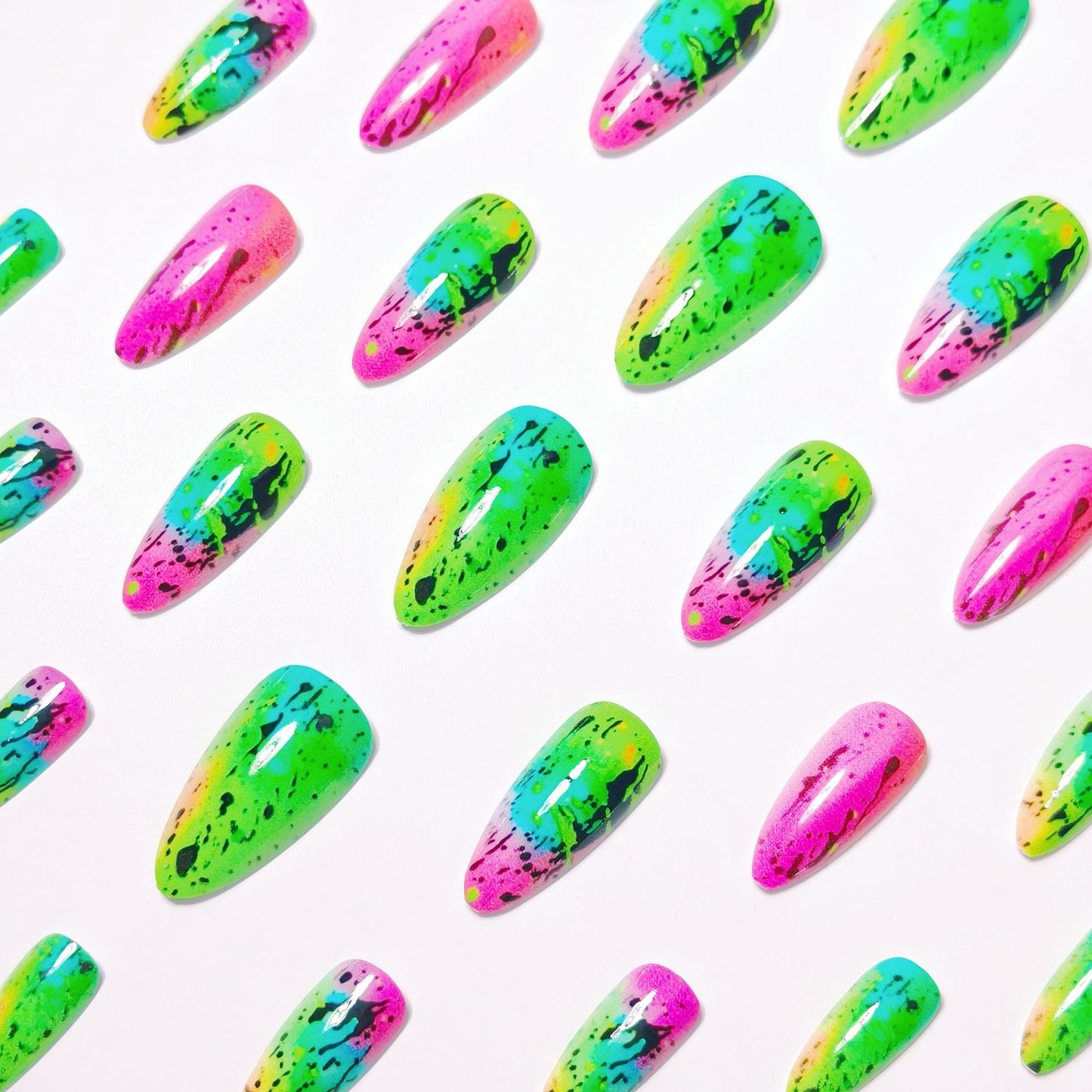 Kreative Neon Nagelkunst Brehn