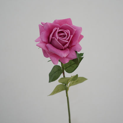 Lebensnahe Gartenrose Stiel