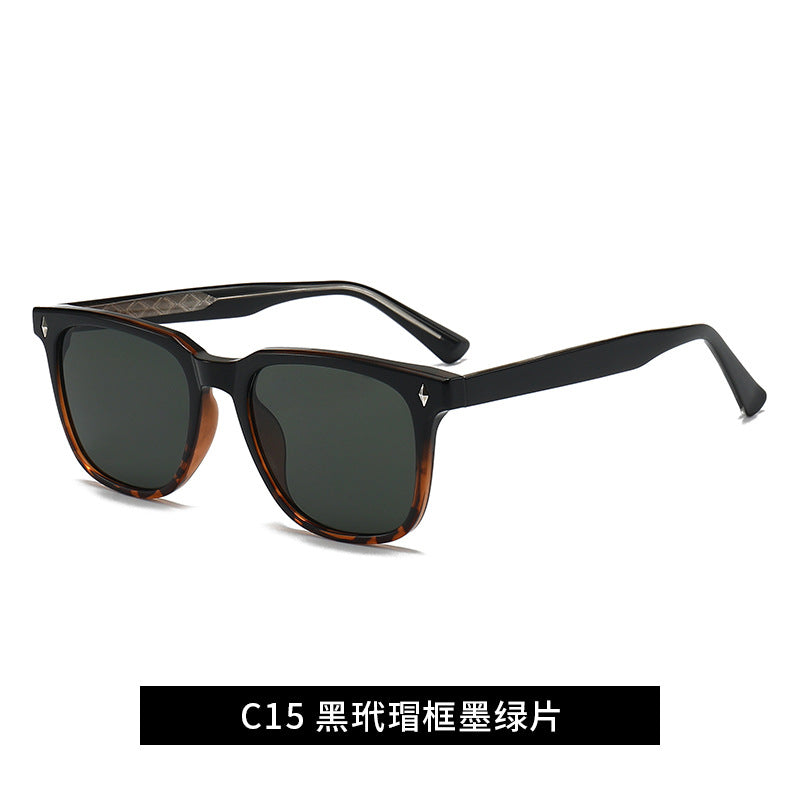 Damen modische Sonnenbrille mit stilvollem und robustem Rahmen Brehn