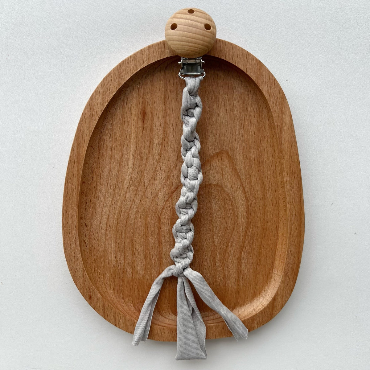 Geflochtene Baumwoll-Schnullerkette mit Holzsicherheitsklemme