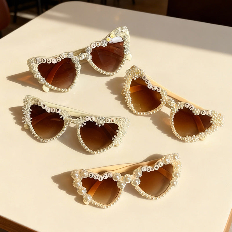 Dekorative herzförmige Braut-in-spe Sonnenbrille Brehn