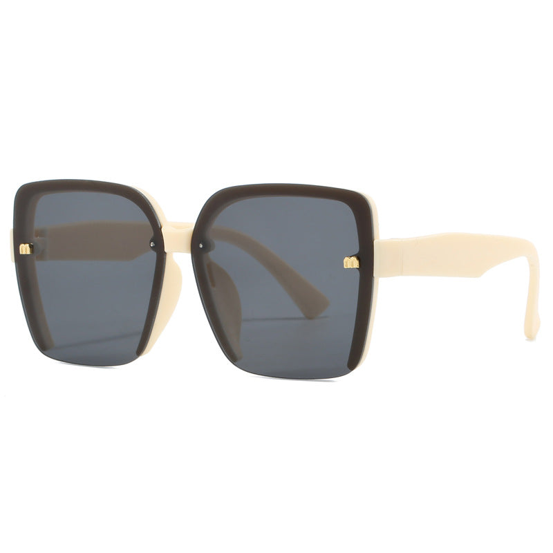 Damen oversized Sonnenbrille mit stilvollem, modernem Rahmen Brehn
