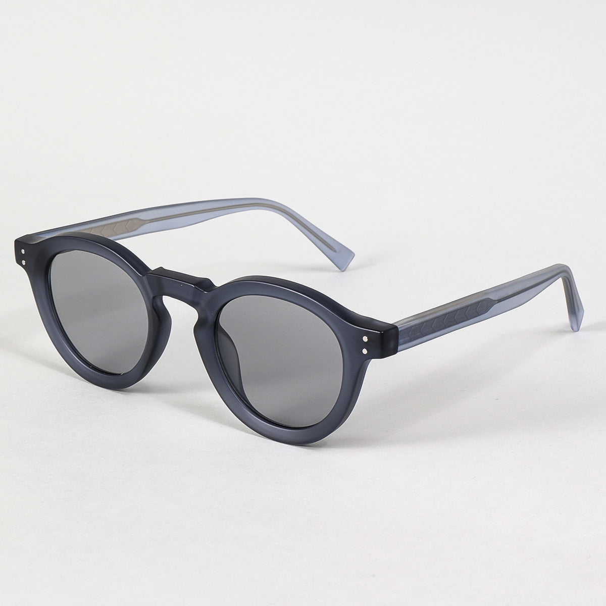 Damen modische Sonnenbrille im klassischen Rundstil Brehn