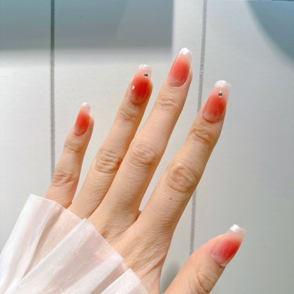 Dekorative Strass-Nagelkunst Brehn