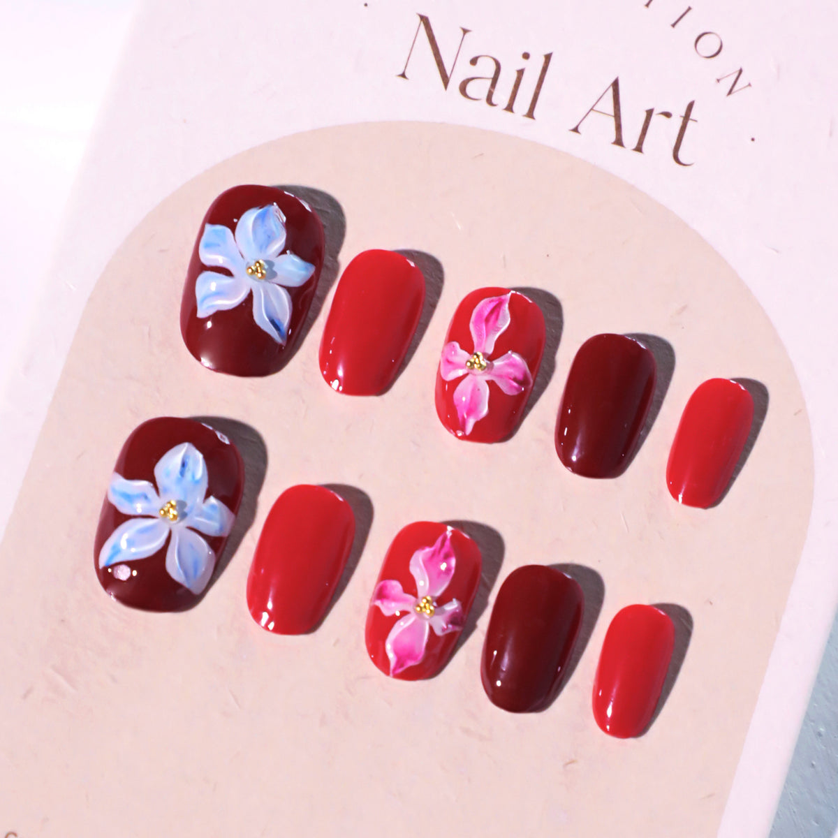 Kunstvolle Nagelkunst mit Blumen-Motiven Brehn
