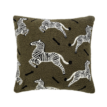 Quadratischer Zierkissenbezug im Teddy‑Bouclé mit erhabener Zebra‑Tuftapplikation Brehn