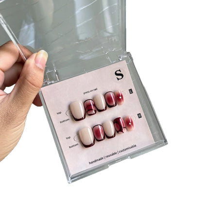 Anpassbares Press-On-Nagelset mit French Tip und stilvollem Gradient