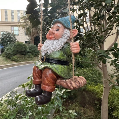 Gartenwichtel auf Schaukel Brehn