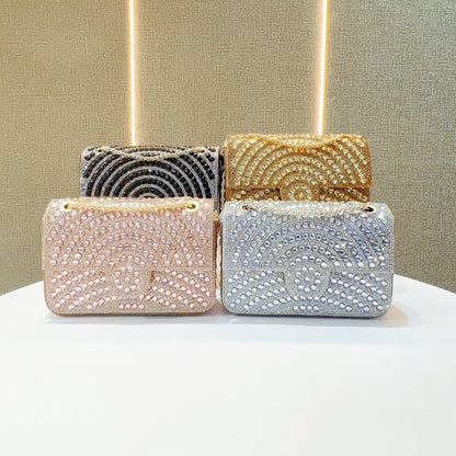 Glamouröse Kristallverzierte Abend-Clutch