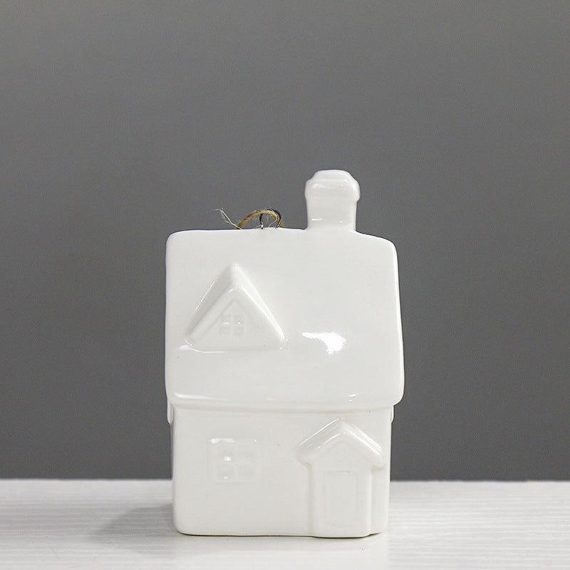 Dekorative Keramikhäuschen Figur Brehn