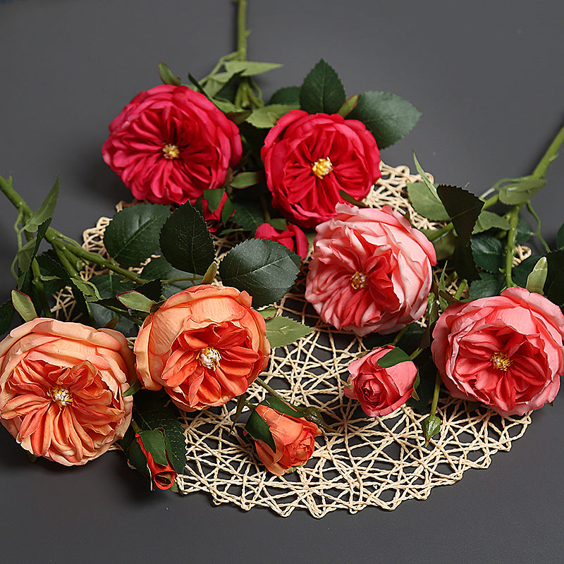 Luxuriöse Seidenrose Blumenarrangement