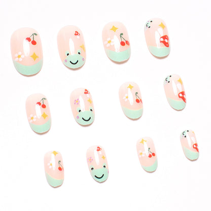 Kunstnagelset mit fröhlichen 3D-Motiven und blühenden Akzenten Brehn