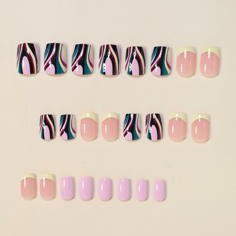 Künstlerisches französisches Nageldesign Brehn