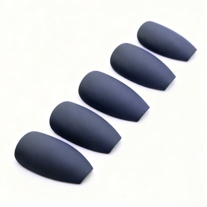 Matte Finish Stiletto-Nagelverlängerungen Brehn