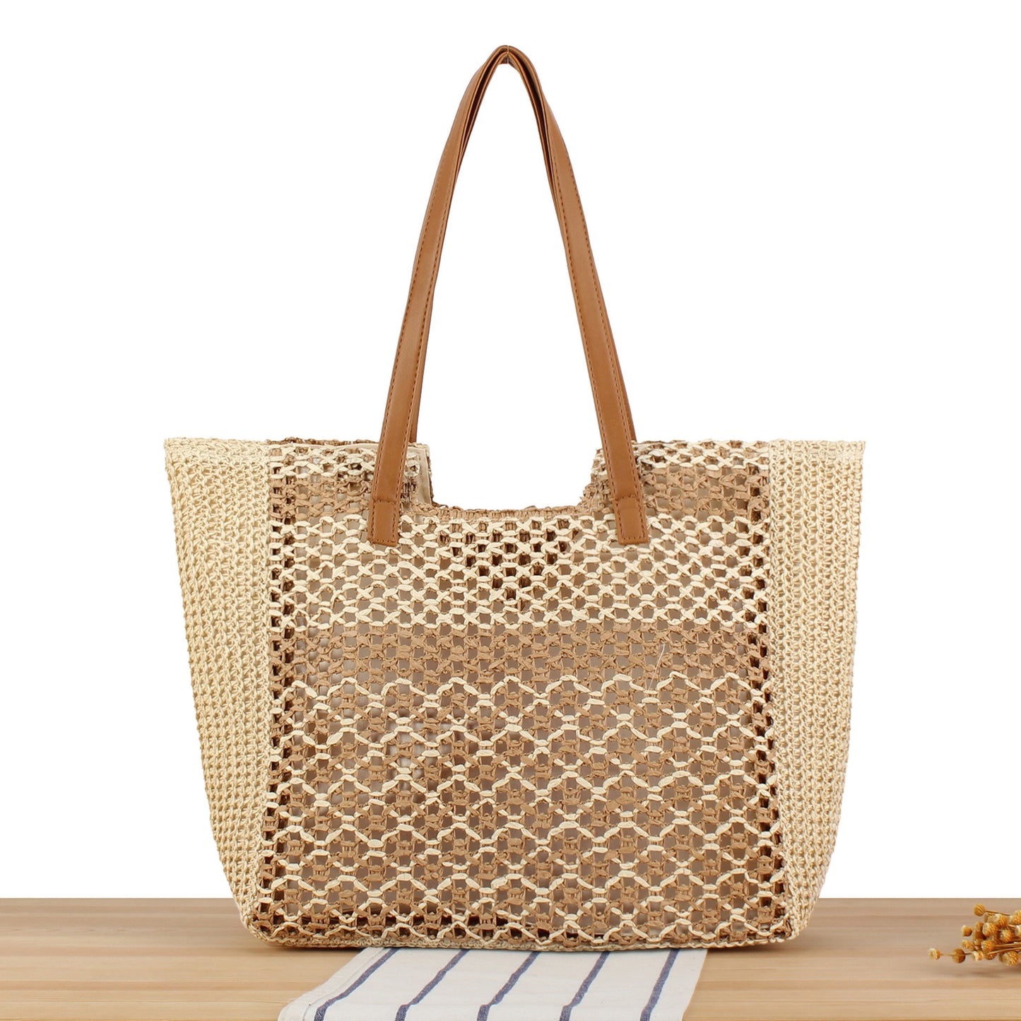 Gewebte Strandtasche mit Ledergriffen Brehn