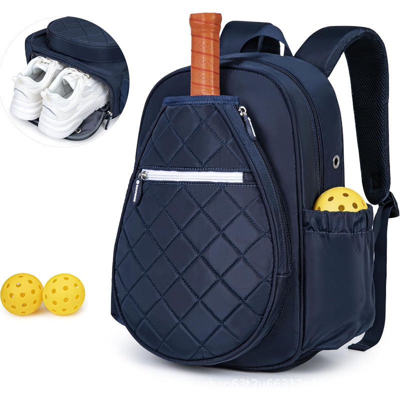 Sportlicher Rucksack mit Integriertem Schuhfach und Fächer für Sportzubehör Brehn