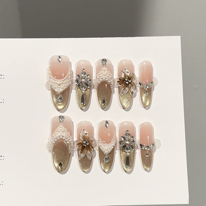 Elegantes Strass- und Spitzen-Press-On-Nägel-Set