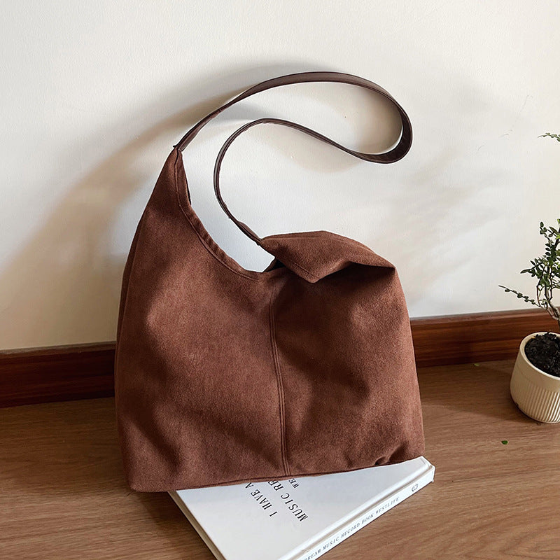 WoChic Wildleder Hobo Bag Brehn
