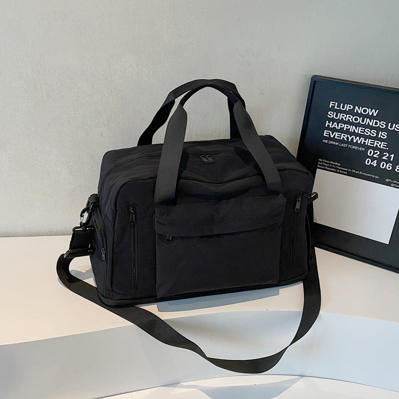 Damen geräumige und praktische Sport- und Reisetasche Brehn