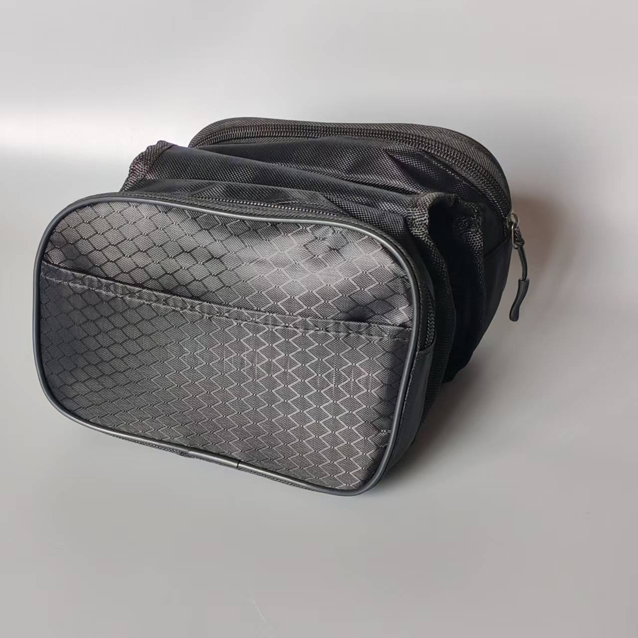 Multi-Compartment Reiseorganizer Brehn