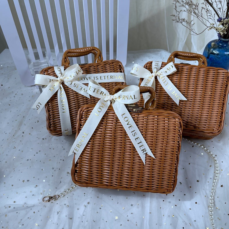 Damen klassischer Rattan Handtasche Brehn