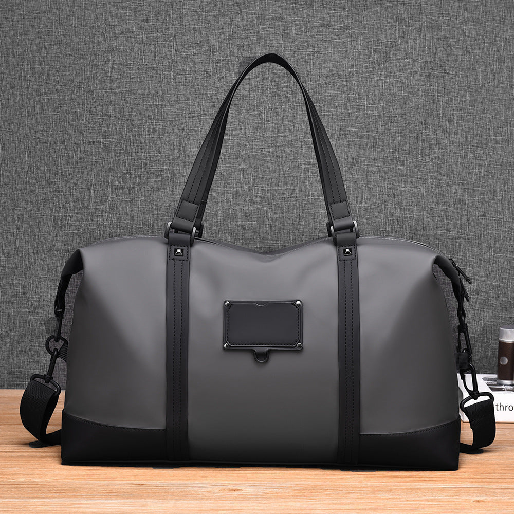 Sportliche Reisetasche mit Stylischem Design und Robusten Tragegriffen Brehn
