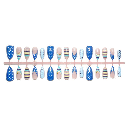 Künstlerische Nagelkunst