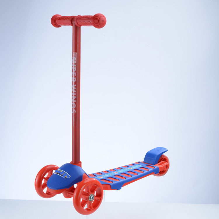 Kompakter 3-Rad Lean-to-Steer Kickroller Brehn