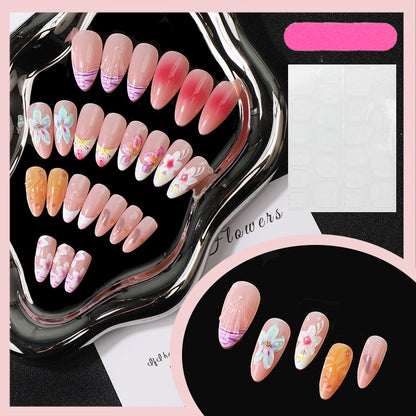 Künstlerisches Florales Press-On Nagelset Brehn