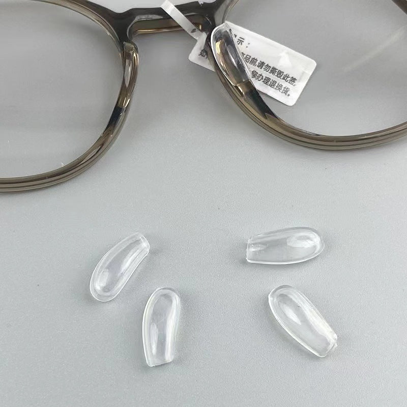 Klare Nagelspitzen Brehn