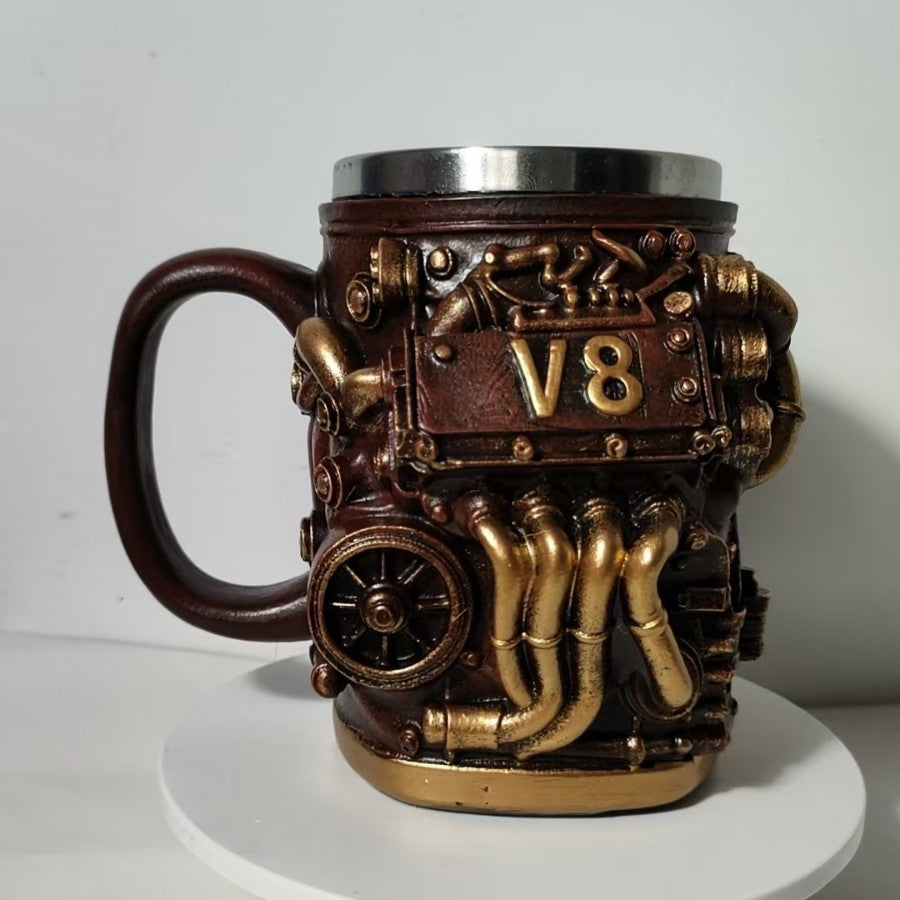 Kaffeebecher im V8 Motor-Design Brehn