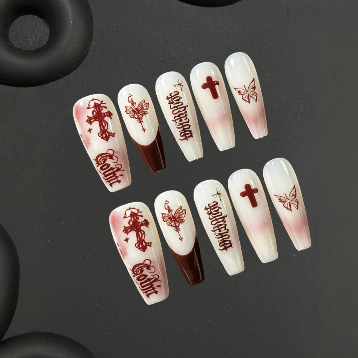 Gothic Themen Press-On Nagelkunst Brehn
