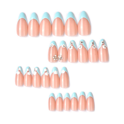 Blumige Akzent Press-On Nail Set mit Edelstein Details Brehn