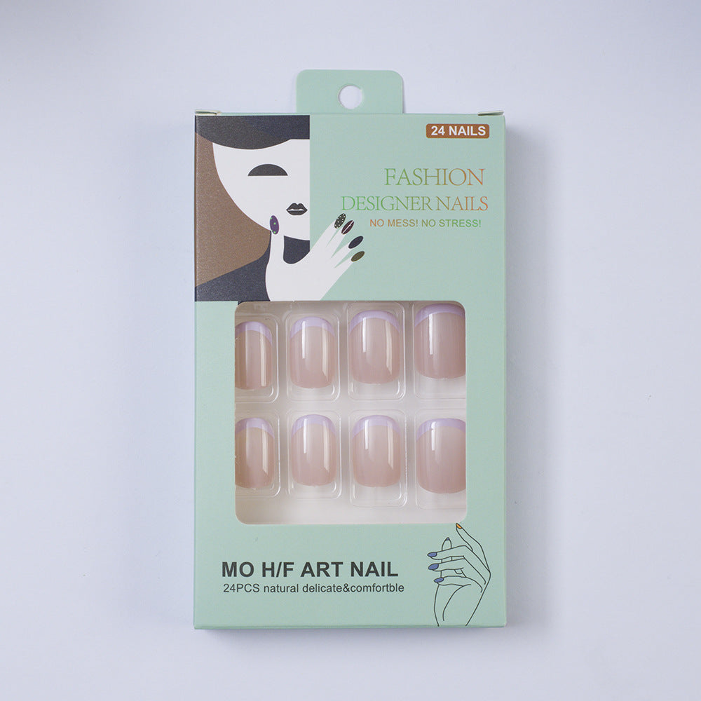 Kunstnägel mit Hochglanz-Finish und eleganten Konturen Brehn